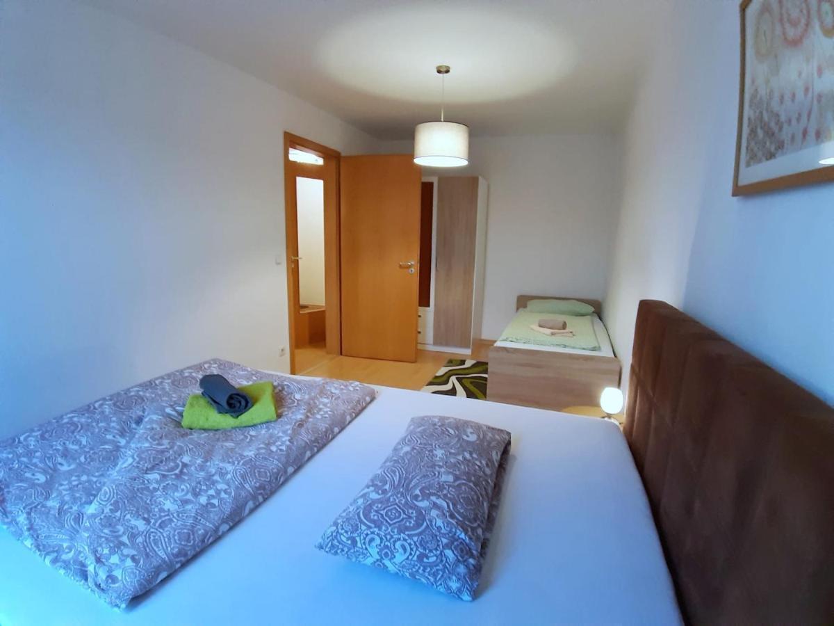 Lea-Apartment, 2 Raum, Balkon Tg Zentral Am Park Leipzig Exteriör bild