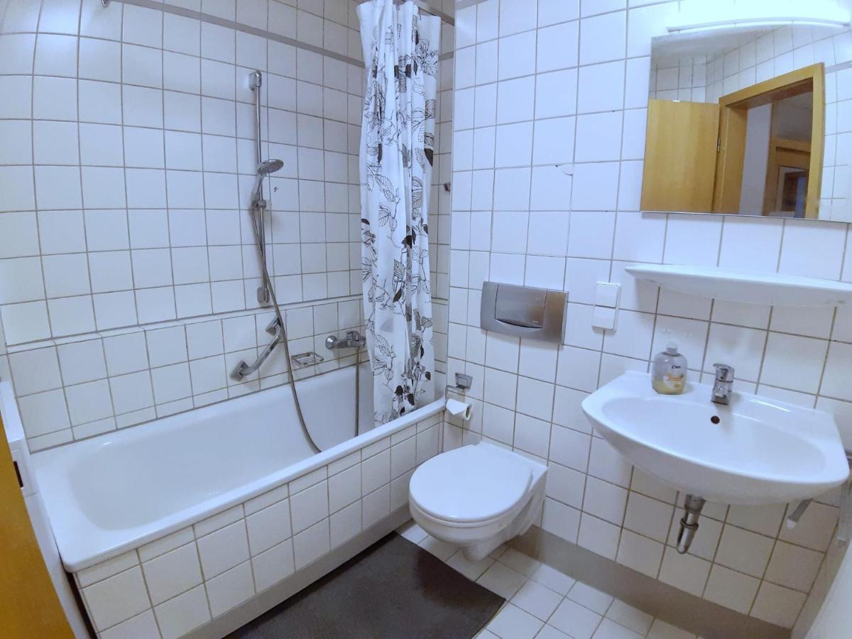 Lea-Apartment, 2 Raum, Balkon Tg Zentral Am Park Leipzig Exteriör bild